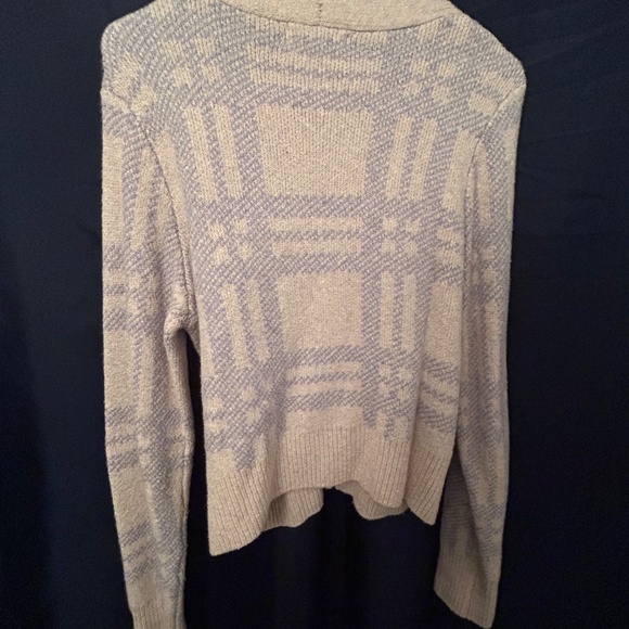 Cute cardigan - Picture 2 of 2